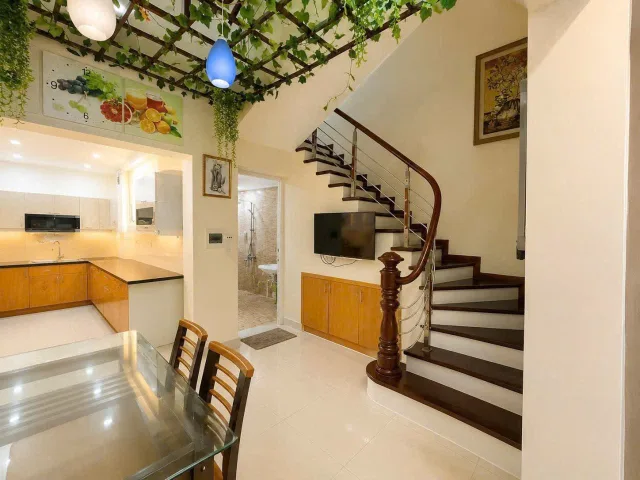 Cho Thuê Nhà Ngõ 126 Hoàng Văn Thái 70M² 4 Tầng 4 Ngủ - Full Nội Thất - Ô Tô Đỗ Cửa - Nhận Nhà Ngay - Giá Thuê 21tr