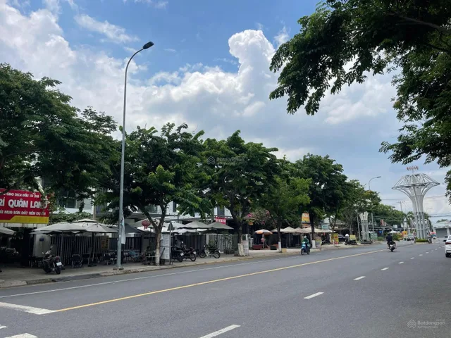 🚨 CHỦ NGỘP CẮT LỖ SÂU: MẶT TIỀN ĐẠI LỘ 45M SÁT SÂN BAY – XUẤT HÌNH LÔ GIÁ ĐÁY ĐÚNG 10 TR/M²!