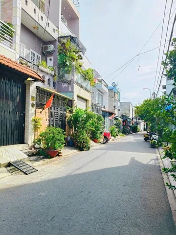 Kẹt tiền bên cần bán gấp nhà giá 495tr
