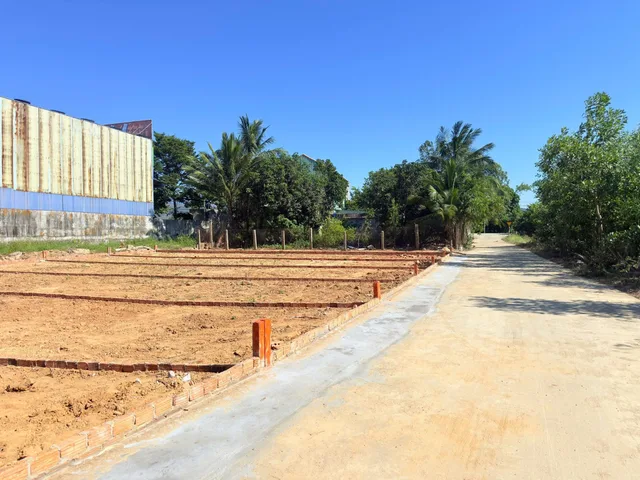 Chỉ 8xxtr - ngay sát quốc lộ vào chỉ 20m - đường ô tô vào tận nơi