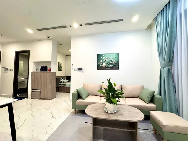 🏡 CHO THUÊ CĂN HỘ 1PN+ VINHOMES GRAND PARK – TÒA OS5 – VIEW HỒ HƠI & CÔNG VIÊN 36HA
🔥 DIỆN TÍCH 55M² – GIÁ CỰC TỐT – NHẬN PHÒNG NGAY!