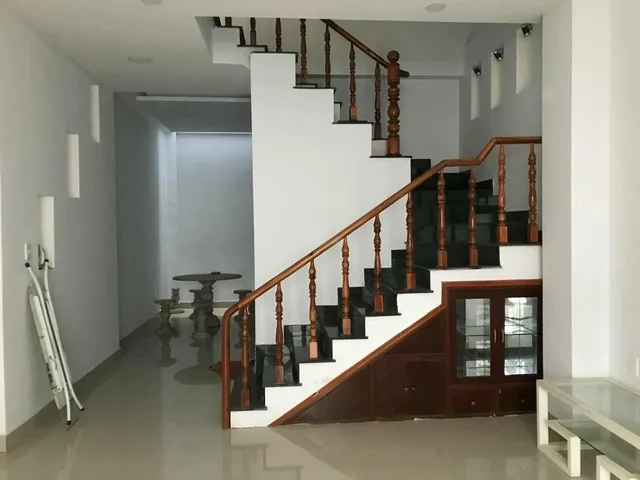 🔥 BÁN NHÀ TRƯỜNG THỌ – 3 TẦNG KIÊN CỐ - DT 50m2 - ĐƯỜNG XE HƠI TRÁNH NHAU THẲNG ĐẸP 🔥