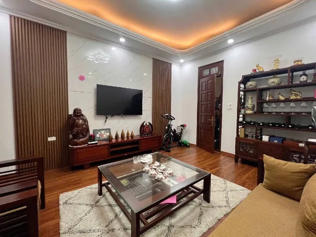 Tuyệt phẩm phố VIP Thể Giao – 49m² xây 5 tầng tâm huyết – Vị trí độc bản, hiếm hoi căn thứ hai