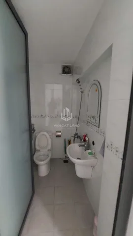 🏢 CHO THUÊ MẶT BẰNG TẦNG TRỆT & TẦNG 1 PHẠM NGỌC THẠCH – DT 230M² – GIÁ 25 TRIỆU/THÁNG