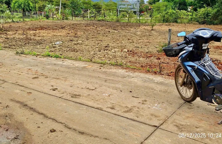 Đất thôn 4 ( giờ là phường Buôn mê gần tiện ích
diện tích 230m2 giá1ty350