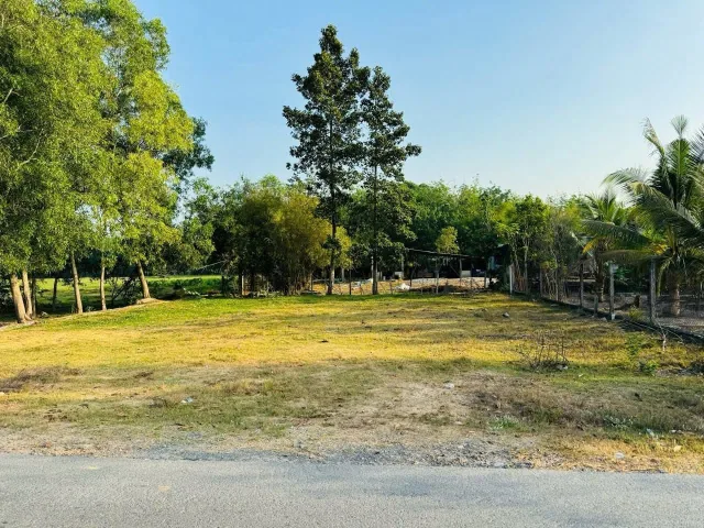 Bán lô đất 100m2 ,full thổ cư giá 1ty300