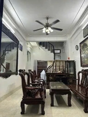 Cho Thuê Nhà Ngõ 1 Phúc Tân - Hoàn Kiếm 50M² 3 Tầng 4 Ngủ, Full Đồ - Giá Thuê 10tr
