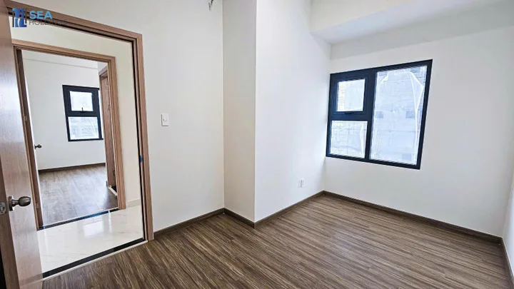 Căn hộ 2PN 2WC , mặt tiền Quốc Lộ1A , View Sài Gòn , Giá 1 tỷ 640 triệu , gần chợ Bình Chánh