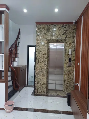 Nhà đẹp ngõ 559 Kim Ngưu - 30m2 x 5 tầng - THANG MÁY - 3 ngủ - MT 4m - chỉ hơn 9 tỷ