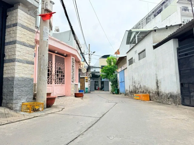 BÁN NHÀ HẺM XE NƠI ĐƯỜNG SỐ 10, LINH CHIỂU - 92m2 - GIÁ 8.9 TỶ