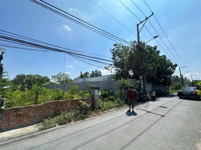 Bán đất 423m² có sẵn 150m² thổ cư ngang 11m giá 6 tỷ tại Xã Hưng Long