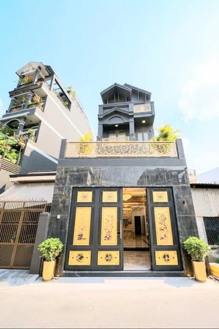 💥 VIP MẶT TIỀN VỪA Ở VỪA KINH DOANH 💥

📍Ngay phố ẩm thực Tô Hiệu – Hòa Bình – cạnh Đầm Sen
🏡 Nhà mới 5 tầng • 5PN • 5x20m
✨ Có sẵn ô chờ thang máy – khai thác cực tốt

🔥 Chốt nhanh chỉ 9.x tỷ (105)
📞 0902 106 911 xem nhà ngay