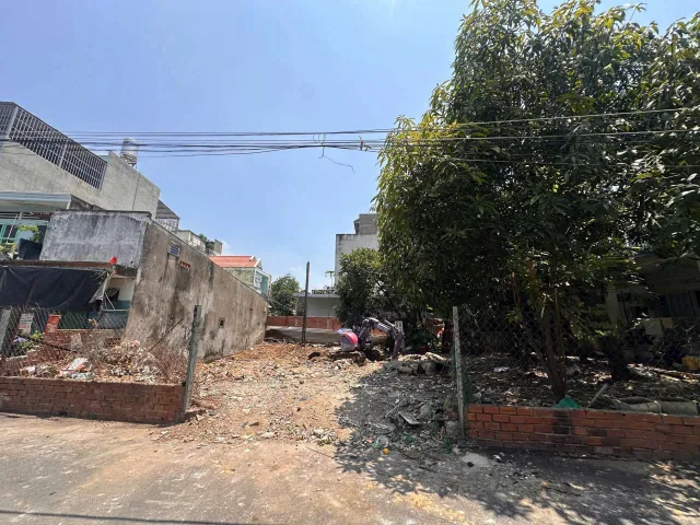 Bán đất 89,4m² full thổ cư ngang 4,15m giá 6.5 tỷ tại Đường Tây Hòa Phường Phước Long