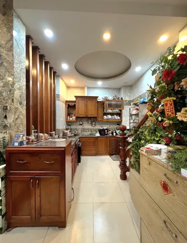 BÁN NHÀ ĐẸP SÁT BÌN.H THÀNH - ÔTÔ VÀO NHÀ NGỦ - ( 8X20M )