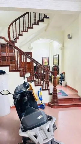 Cho Thuê Nhà Vương Thừa Vũ 45M² 5 Tầng 5 Ngủ - Nội Thất CB - Giá Thuê 20tr