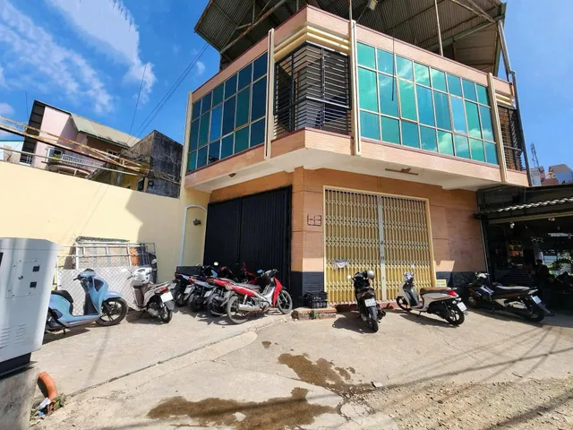 Cho thuê nhà mặt tiền Nguyễn Công Trứ phường 8 Đà Lạt 26 triệu/tháng