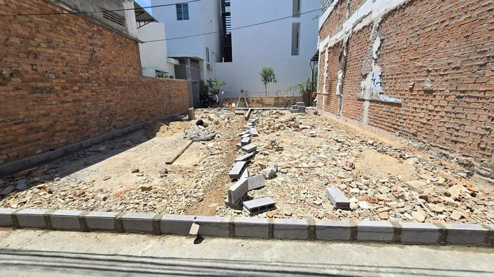 Đất đường Lương Thế Vinh, Nam Nha Trang. Cách Biển chỉ 5 phút đạp xe