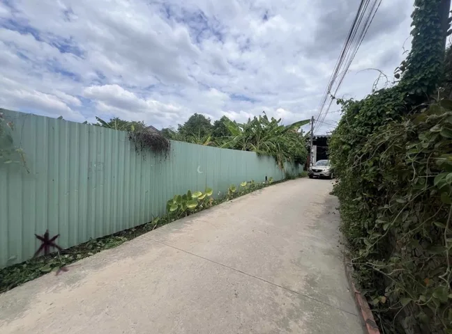 1017m2 - làm kho xưởng, nhà vườn , đường xe tải - giá 2 tỷ