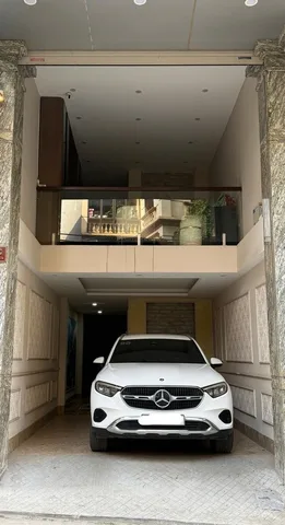 🏡 BÁN NHÀ MẶT NGÕ PHỐ LÊ TRỌNG TẤN – TRUNG TÂM QUẬN ĐỐNG ĐA
✨ Nhà đẹp – Thang máy – Gara ô tô – Nội thất xịn – Về ở ngay ✨