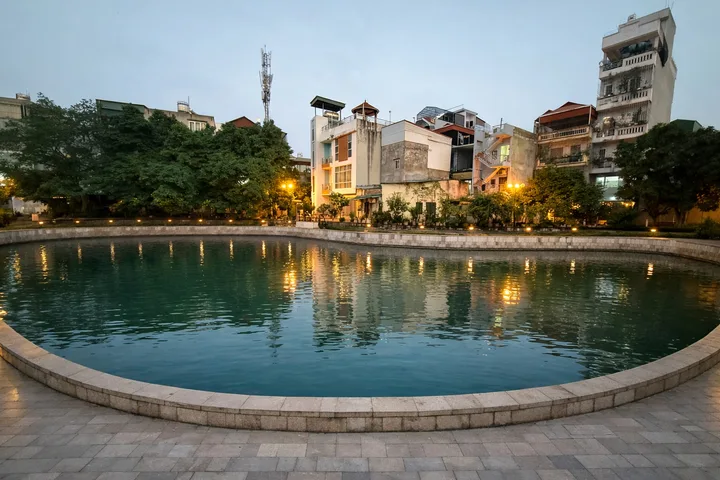 🏡 NHÀ ĐẸP VIEW HỒ – 37M² – MT 3.9M – THOÁNG SÁNG – GẦN Ô TÔ