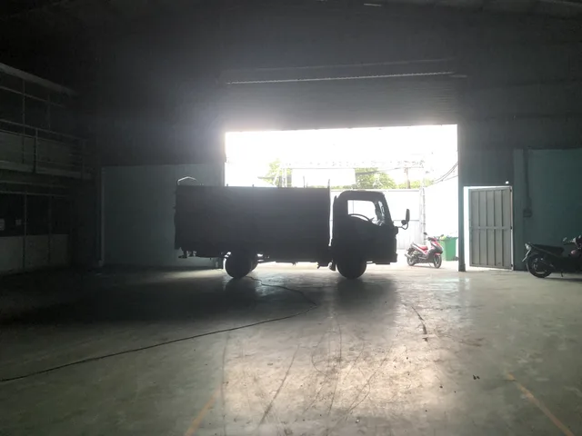 Kho xưởng cho thuê 1100m2 Ql1A, ngã tư Ga Quận 12