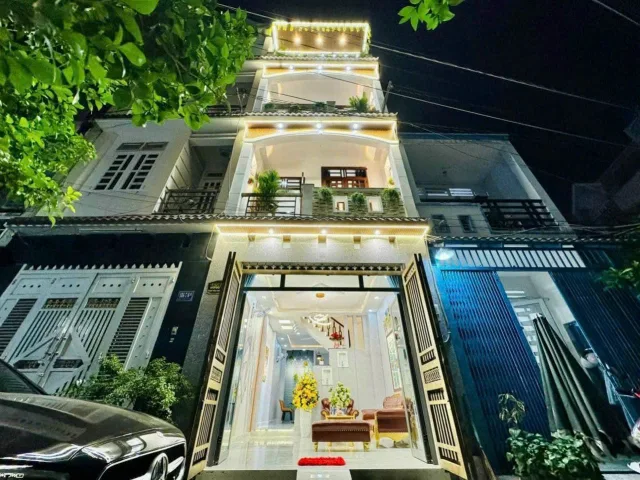 Nhà chính chủ 55m2 giá 2 tỷ 850 triệu đường 3/2, phường 11, quận 10, hẻm xe hơi 5m.