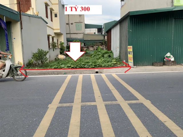 Cần Tiền Em Cần Bán Gấp Mảnh 125 m2 Trục Chính KCN VSIP Đang Khởi Công.