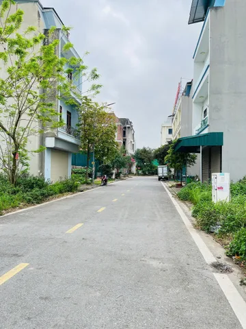 Đất trung tâm quế võ