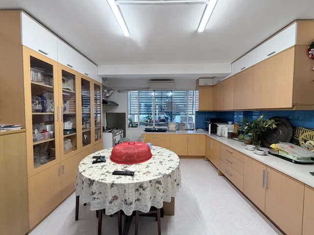 BÁN NHÀ MẶT TIỀN ĐƯỜNG TRẦN NÃO, BÌNH AN, QUẬN 2 - 152m2 - 5 TẦNG - GIÁ 83 TỶ TL