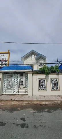 Bán nhà 222m² full thổ cư ngang 8m giá 4.3 tỷ tại Đường Hàng Gòn Phường Cái Răng