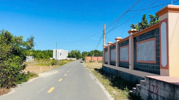 XÃ LỖ LÔ ĐẤT 200M2  1ty530 NGAY ĐƯỜNG VEN BIỂN VŨNG TÀU BÌNH CHÂU, PHƯỚC HỘI, BRVT