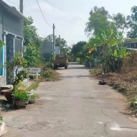 Bán lô đất thổ cư xây dựng tự do ngay sát chân Cầu Vượt Củ Chi giá 675 tr