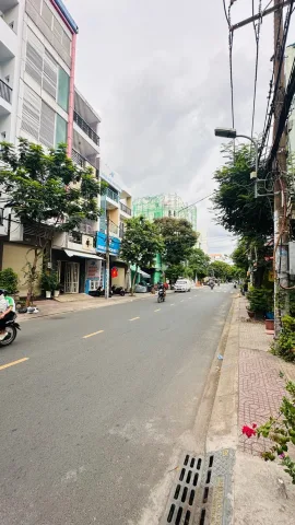 Bán nhà 75m² 41.1×20m² Giá 14tỷ phú thọ hòa