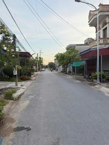 3HT90 TUYẾN 2 VŨ HỘ HẢI THÀNH DƯƠNG KINH - 90M² NGANG 5M ĐẸP - NGÕ 4M Ô TÔ VÀO TẬN ĐẤT - ZÁ 1,8X TỶ