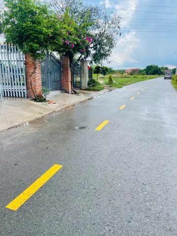 Bán đất sát bên dãy trọ, gần chợ Trừ Văn Thố.. diện tích 5x50.  Giá full 9xxtr