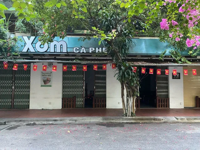Cho thuê tầng triệt : 02 Bà Triệu -Quy Nhơn . Mặt tiền 15m .