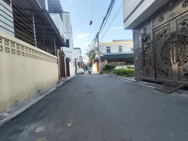 Bán đất Thôn Đông Việt Hùng xã Đông Anh 91m2 giá chỉ hơn 5 tỷ xíu đường ô tô tránh