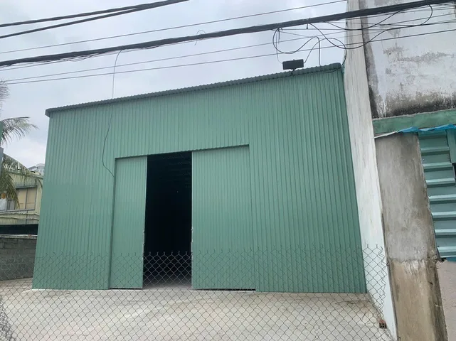 Kho 280m2 đường Hiệp Bình xe tải ra vào nối Quốc Lộ 13 sang Phạm Văn Đồng