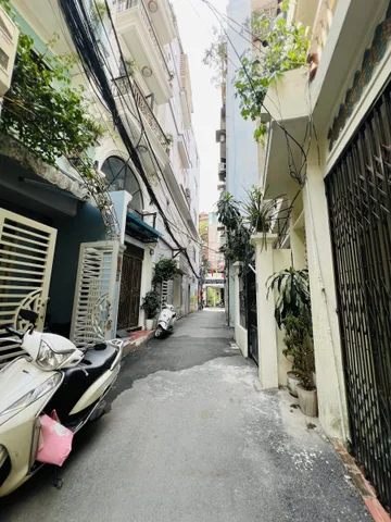 Bán nhà phố Nguyễn Ngọc Nại, mặt ngõ rộng, 10m ra đường chính, 52m2, 15 tỷ