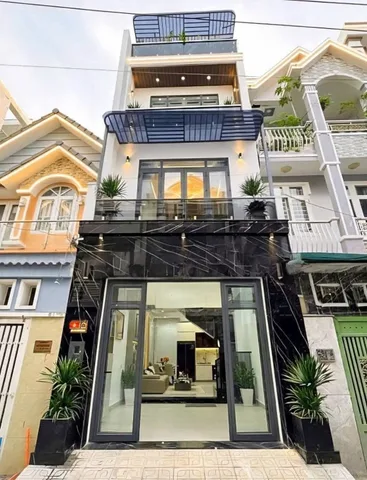 Cực hiếm 5 tỷ 550 nhà 68m² đường Nguyễn Xí, P26, Bình Thạnh. Xây 4 tầng, hẻm 6m, sổ sẵn