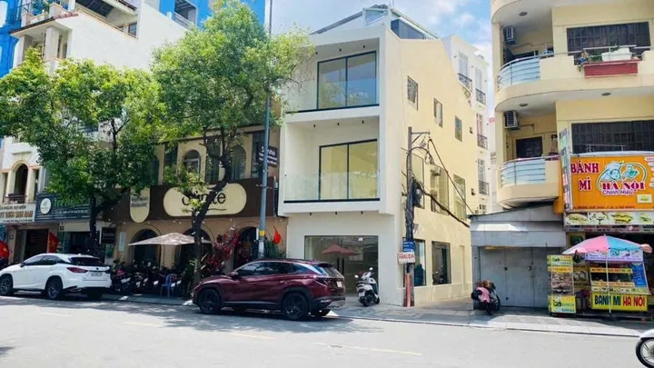 Căn góc 2MT đường Trương Quốc Dung, PN - DT: 4,1 x 13m (59,7m2) 3 Tầng, HDT 55 triệu/ tháng giá 23 tỷ