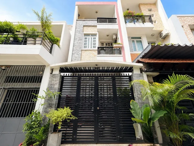 Bán nhà nguyễn văn đậu 4 tầng hẽm xe hơi