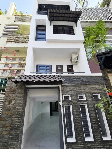 📢  CHDV hẻm xe hơi TRƯỜNG CHINH P12QTB  100m ra mặt tiền, thuận tiện di chuyển Sân Bay và các Quận trung tâm.