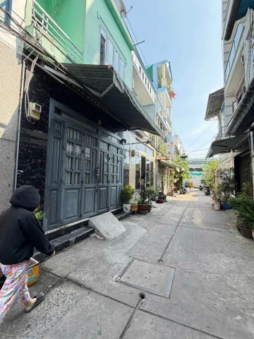 Bán nhà 50m² 4×12.5m² Giá 5.6tỷ phường Bình Hưng Hòa