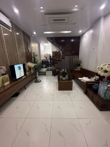 Bán nhà Thạch bàn 50m² mt 5m dân xây full đồ, oto tránh ngõ thông | bán nhà cổ linh| Bán nhà ngọc trì