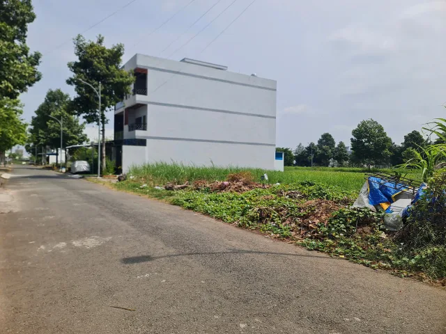 Bán đất nền dự án tại Stella Mega City, 2,3 tỷ (có thương lượng) , 99m2, giá tốt uy tín
Tọa lạc tại thửa đất số 807, tờ bản đồ số 29, Khu dân cư Ngân Thuận- đường Lê Hồng Phong, Khu vực 5, phường Bình Thủy, quận Bình Thủy, thành phố Cần Thơ, Stella Mega 