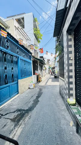 BÁN NHÀ HẺM 266 TÔN ĐẢN DIỆN TÍCH 93M2