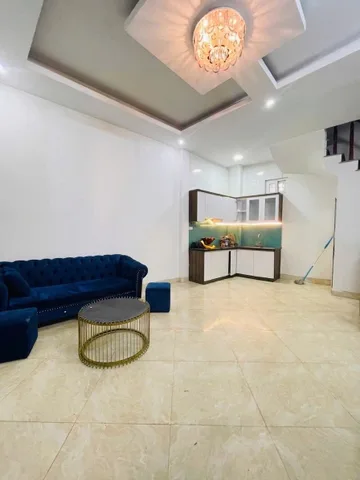 Cho Thuê Nhà Ngõ 795 Trương Định 35M² 5 Tầng 4 Ngủ - Nội Thất CB - Giá Thuê 13,5tr