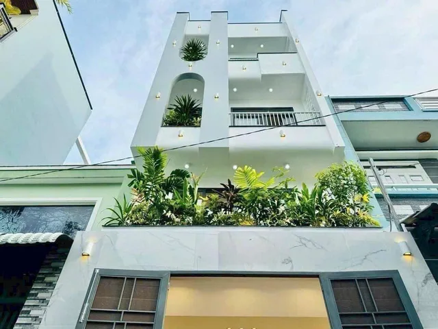 Hơn 3 tỷ có nhà Ngay Tân Bình. Nhà 55m² Hoàng Sa xây 1 trệt 3 lầu. Sổ riêng hoàn công, hẻm 4m hơn