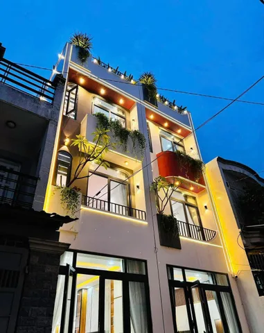 Bán Nhà cho cô 9 mặt tiên dường Q3 giá 4 tỷ450tr riêng 80m² thổ cư 5m² tại Đường Hai Bà Trưng Phường 01 Quận 3 TP. Hồ Chí Minh